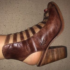 BedStu Brown leather booted heel, size 7